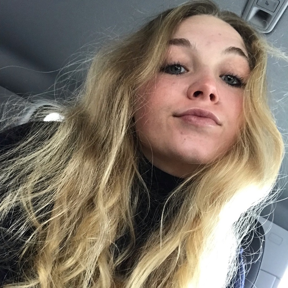 Meet your Posher, Arielle
